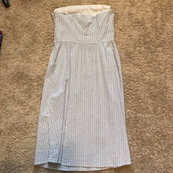 Seersucker Old Navy Strapless dress - Picture 2 of 4